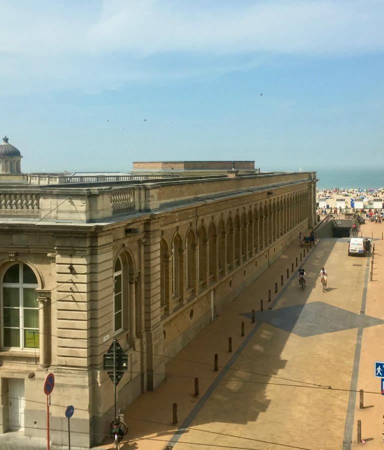 Rustig Appartement Met Zeezicht Dicht Bij Het Centrum Oostende Dış mekan fotoğraf