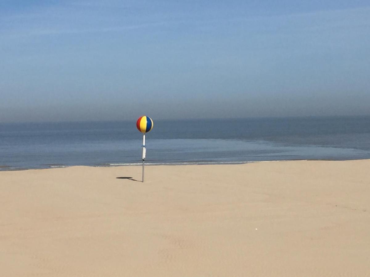 Rustig Appartement Met Zeezicht Dicht Bij Het Centrum Oostende Dış mekan fotoğraf