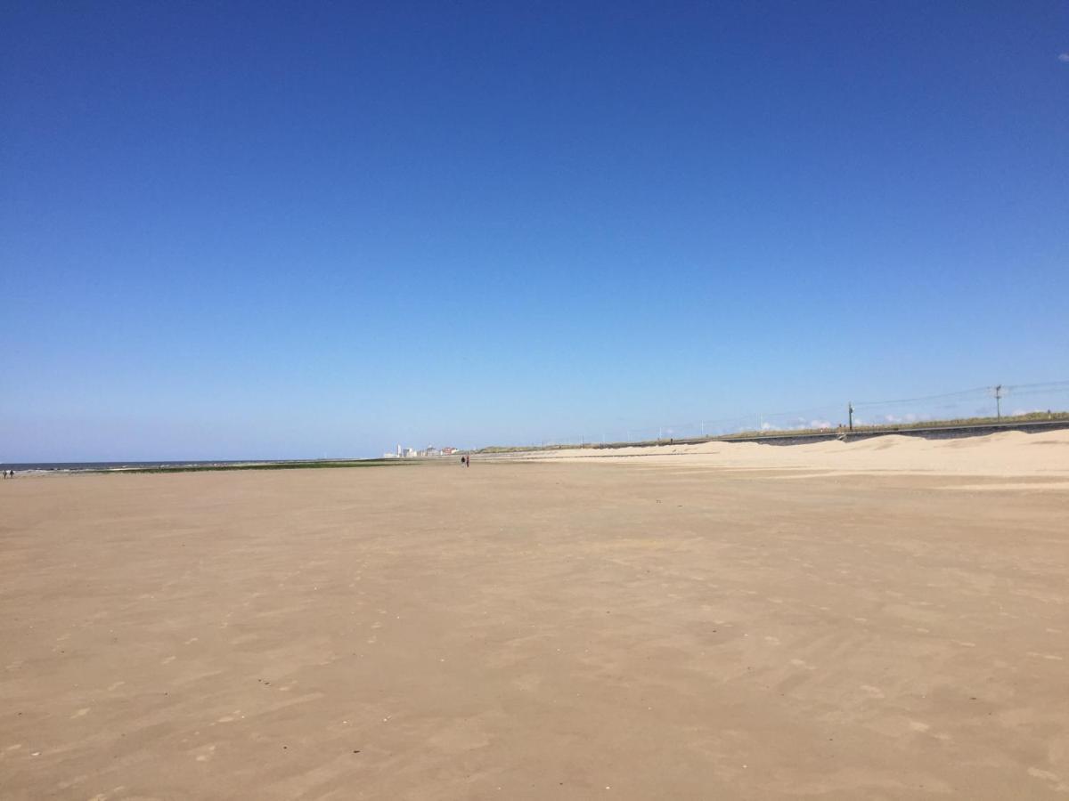 Rustig Appartement Met Zeezicht Dicht Bij Het Centrum Oostende Dış mekan fotoğraf